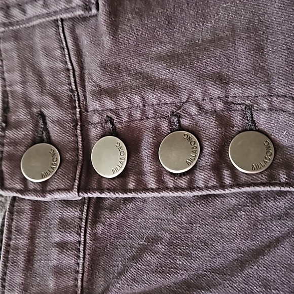 Billabong Button Fly Raw Hem Distressed Black Jean Short - Picture 2 of 7